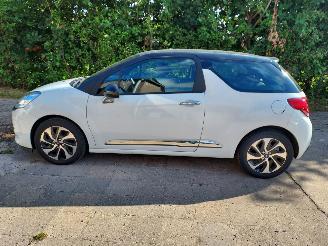 Purkuautot passenger cars DS Automobiles DS 3  2017/5
