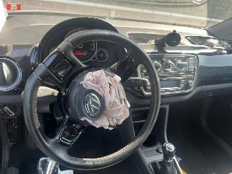 Volkswagen Up!  picture 7