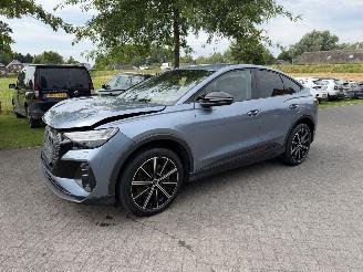 krockskadad bil auto Audi Q4 E-Tron Advanced Pack 150 KW Leer 2022/5
