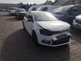 Uttjänta bilar auto Volkswagen Polo Polo V (6R), Hatchback, 2009 / 2017 1.0 12V BlueMotion Technology 2016