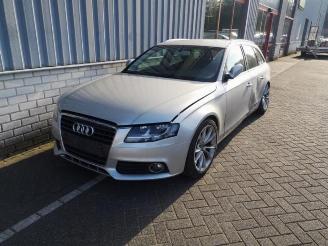 Salvage car Audi A4 A4 Avant (B8), Combi, 2007 / 2015 2.0 TDI 16V 2011