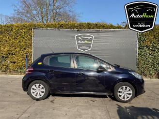 Salvage car Peugeot 208 208 I (CA/CC/CK/CL), Hatchback, 2012 / 2019 1.2 Vti 12V PureTech 82 2013/8