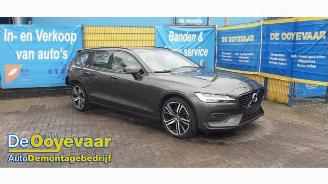 Coche siniestrado Volvo V-60 V60 II (ZW), Combi, 2018 2.0 B3 16V Mild Hybrid Geartronic 2021/1