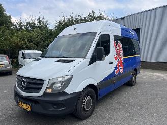 damaged passenger cars Mercedes Sprinter 313 CDI L2/H2 KOMBI / COMBI / PERSONENBUS, PRIJS IS EXCL. BTW ! 2014/12