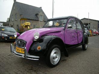 skadebil auto Citroën 2-cv SPECIAL CABRIOLET MET EEN GEGALVANISEERD CHASSIS 1983/4