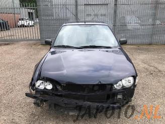 Toyota Corolla Corolla (EB/ZZ/WZ/CD), Liftback, 2000 / 2002 1.6 16V VVT-i picture 3