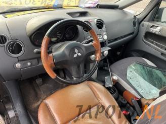 Mitsubishi Colt Colt CZC, Cabrio, 2006 / 2009 1.5 16V picture 10