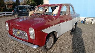 Coche siniestrado Ford  Prefect Algemeen  (01-1970/...) 1960