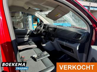 Toyota Proace 1.5 D-4D Cool Comfort Long 3-Pers Cruise picture 14