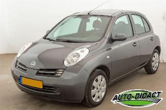 Vaurioauto  passenger cars Nissan Micra 1.2 Vision Airco 2005/3