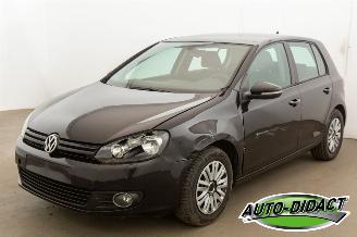 Damaged car Volkswagen Golf 1.4 TSI 90KW 2011/8