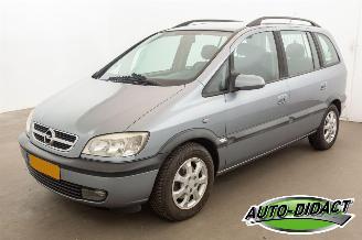 damaged passenger cars Opel Zafira 1.6-16V Airco Elegance 2003/12