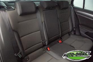 Volkswagen Golf 1.0 TSI Clima Navi Camera picture 24