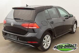 Volkswagen Golf 1.0 TSI Clima Navi Camera picture 4