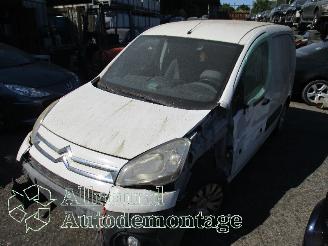 Vrakbiler auto Citroën Berlingo Berlingo Van 1.6 Hdi, BlueHDI 75 (DV6ETED(9HN)) [55kW]  (07-2010/04-20=
20) 2013
