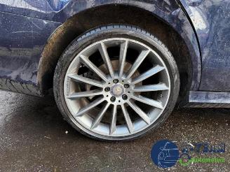 Mercedes E-klasse E (W213), Sedan, 2016 / 2023 E-200 2.0 Turbo 16V picture 31