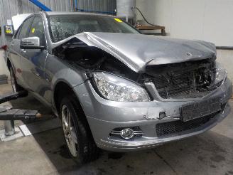 Mercedes C-klasse C (W204) Sedan 1.8 C-180 CGI 16V (M271.820(Euro 5)) [115kW]  (01-2007/=
01-2014) picture 2