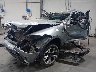 Démontage voiture BMW X5 X5 (E70) SUV xDrive 35d 3.0 24V (N57-D30A) [180kW]  (04-2010/07-2013) 2010