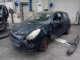Purkuautot passenger cars Hyundai I-20 i20 Hatchback 1.2i 16V (G4LA) [57kW]  (09-2008/12-2012) 2009