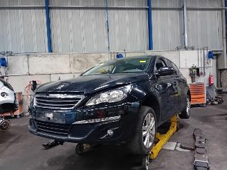 Coche siniestrado Peugeot 308 308 (L3/L8/LB/LH/LP) Hatchback 5-drs 1.6 BlueHDi 120 (DV6FC(BHZ)) [88k=
W]  (11-2013/06-2021) 2016