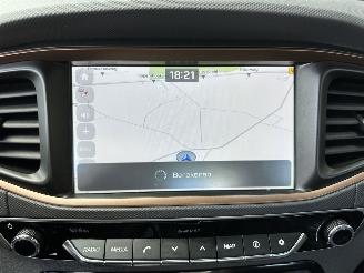 Hyundai Ioniq Comfort EV 120pk aut + f1 flippers - nap - 2x laadkabels - navi - camera - front + line assist - keyless entry + start picture 36