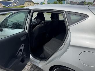 Ford Fiesta 1.0 EcoBoost Titanium  Clima - Navi picture 15