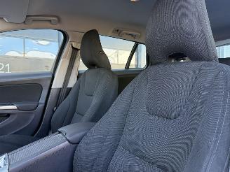 Volvo V-60 1.6 D2 Navi Clima PDC picture 8