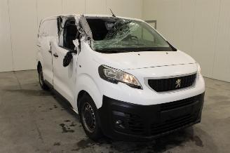 Salvage car Peugeot Expert  2017/7
