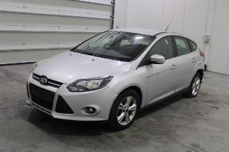 Vrakbiler auto Ford Focus  2012/7