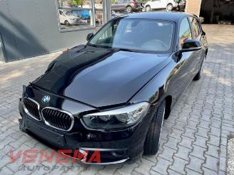 Vrakbiler auto BMW 1-serie 1 serie (F20), Hatchback 5-drs, 2011 / 2019 118i 1.5 TwinPower 12V Van 2017/6