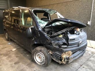Uttjänta bilar auto Volkswagen Transporter T6 - 2000CC - 110KW - EURO 6B 2018/1