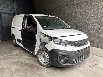 Démontage voiture Peugeot Partner Partner/Ranch (EF/EU) Van 1.5 BlueHDi 100 Bestel  Diesel 1.499cc 75kW (102pk) FWD 2020/2