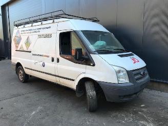 Vrakbiler auto Ford Transit Van 2006 / 2014 2.2 TDCi 16V Euro 5 Bestel  Diesel 2.198cc 92kW (125pk) RWD 2012/2
