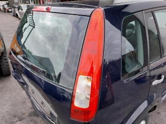 Ford Fusion  picture 9