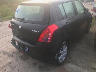 Dezmembrări autoturisme Suzuki Swift benzine-1300cc-5vit 2017/1