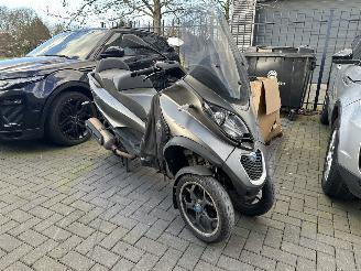 uszkodzony motocykle Piaggio MP3 LT LT ABS 2018/12