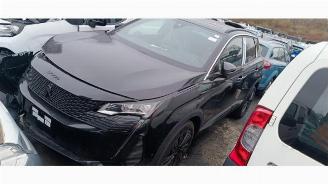 Salvage car Peugeot 3008 5008 II (M4/MC/MJ/MR), MPV, 2016 / 2024 1.2 12V e-THP PureTech 130 2024/1
