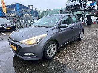 damaged passenger cars Hyundai I-20 1.0 T-GDI 2017/9