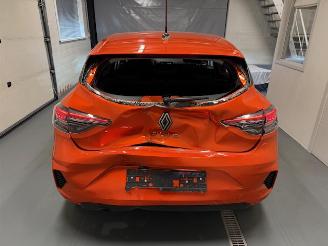 Renault Clio  picture 5